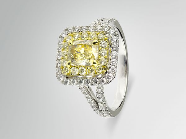 18kt Yellow And White Gold Fancy Yellow Diamond Ring