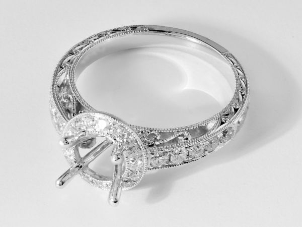 18kt White Gold Vintage Milgrain Halo Engagement Ring