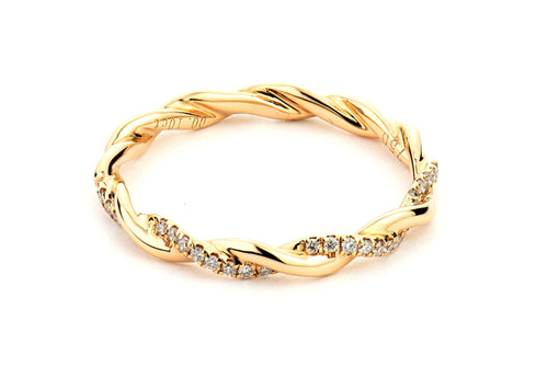 Twisted Round Diamond Wedding Band